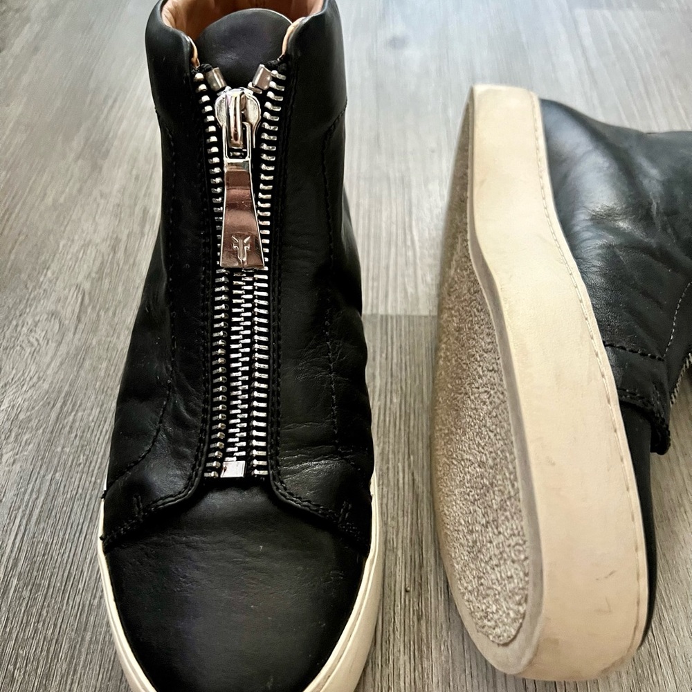 Lena by Frye double zip leather low top platform athletic shoes - Picture 4 of 10